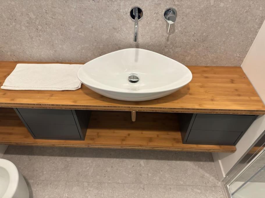 Dolce Missori Apartment Милано Екстериор снимка